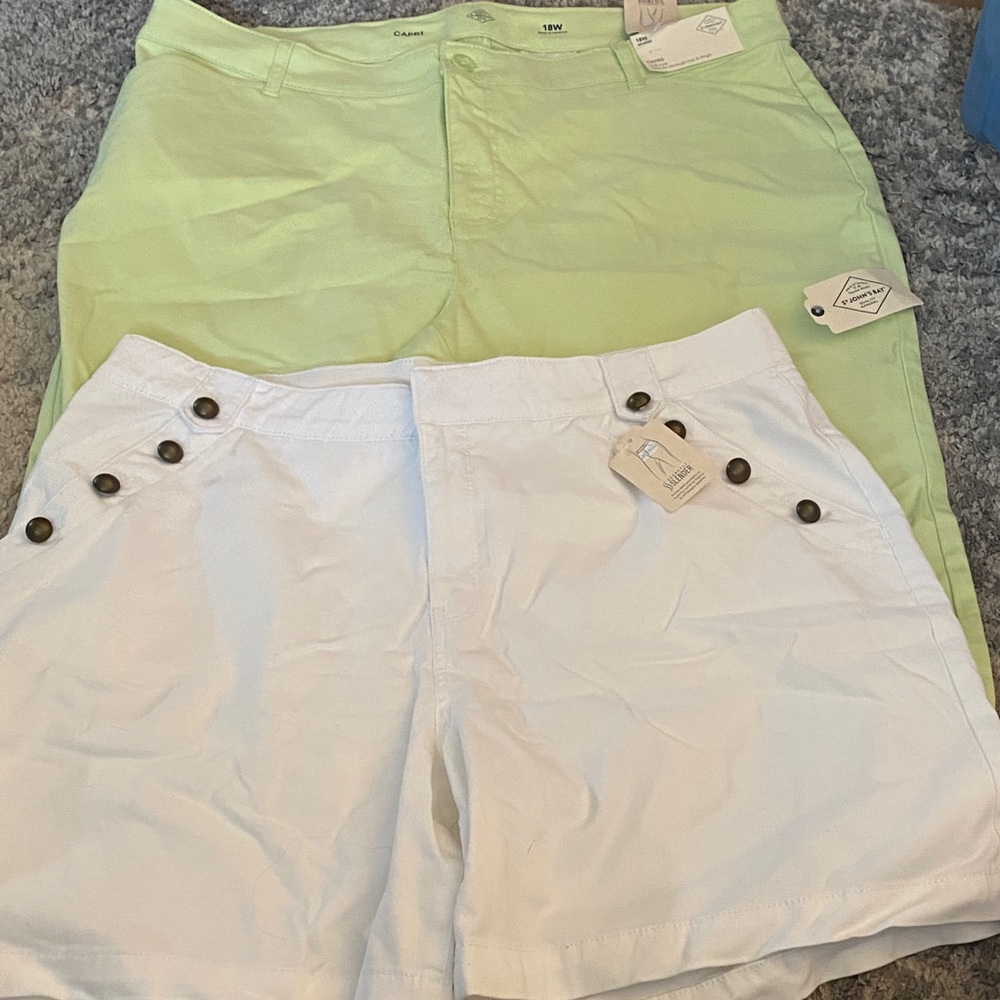 Womens size 18 W St. Johns Bay lime green capris and white shorts size 18